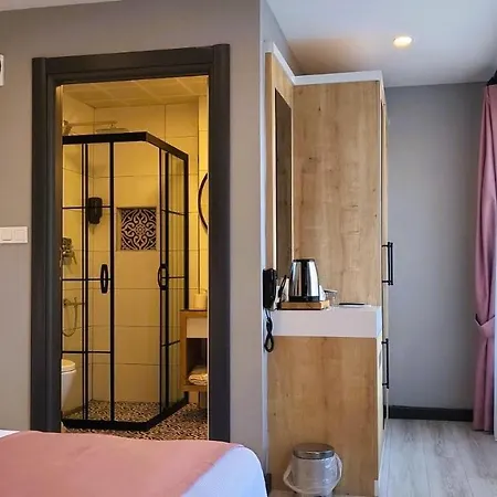 Hotel L'opera Deluxe Akcay (Edremit)
